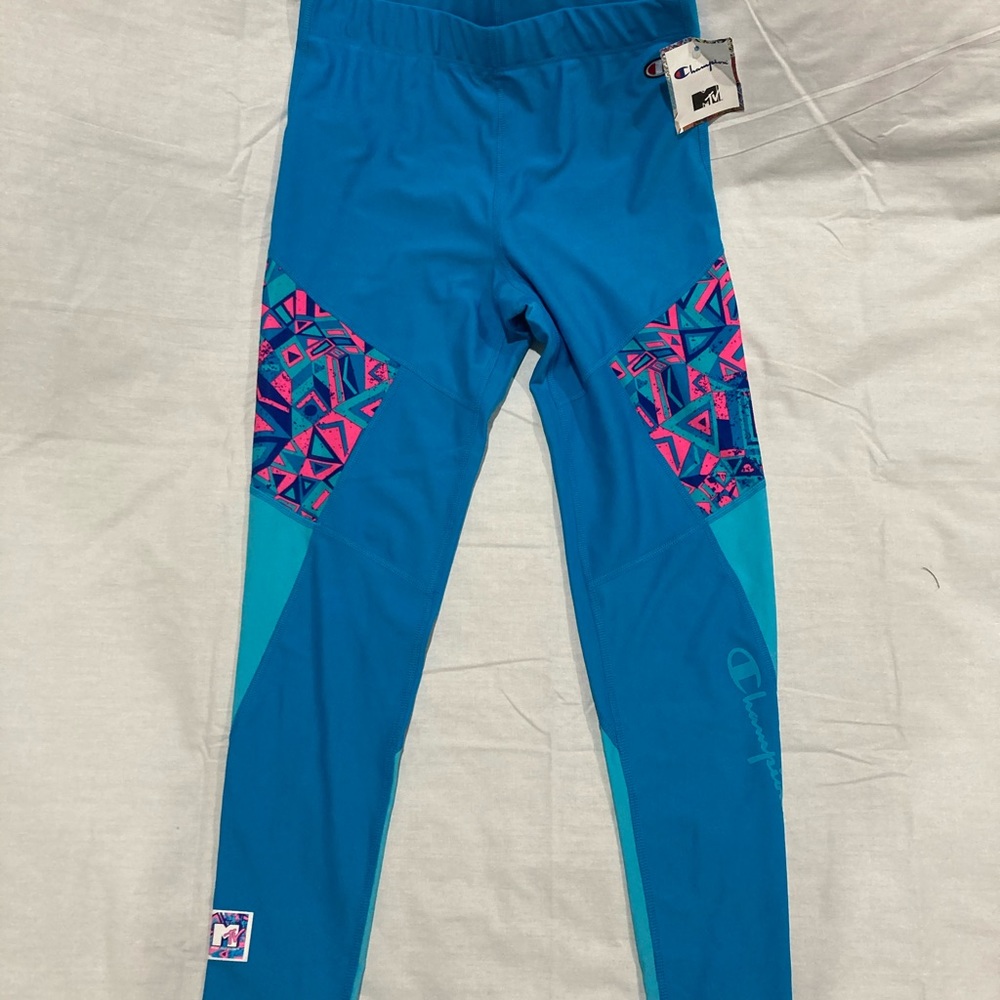 Champion MTV yoga pants Leggings, SZ M, NWT!